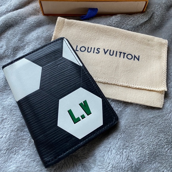 Louis Vuitton - Authenticated Wallet - Leather Blue for Women, Good Condition